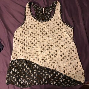 Cross tank top